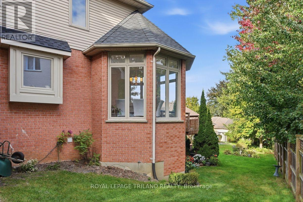 35 Butternut Grove, London South, Ontario  N6K 4J4 - Photo 49 - X13840998