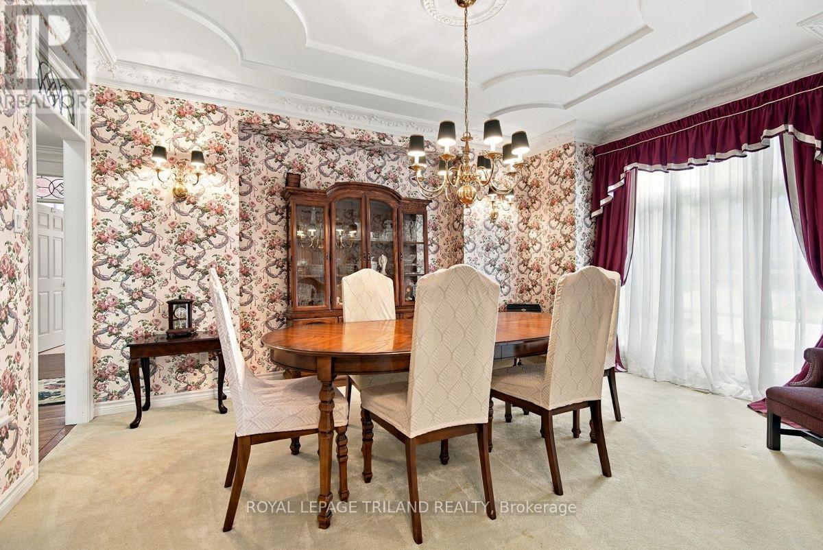 35 Butternut Grove, London South, Ontario  N6K 4J4 - Photo 7 - X13840998
