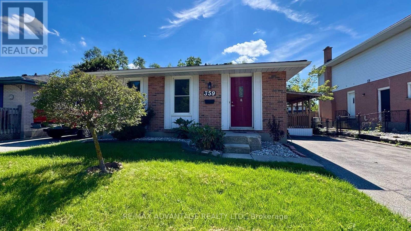 359 Ferndale Avenue, London South, Ontario  N6C 5K5 - Photo 3 - X13841126