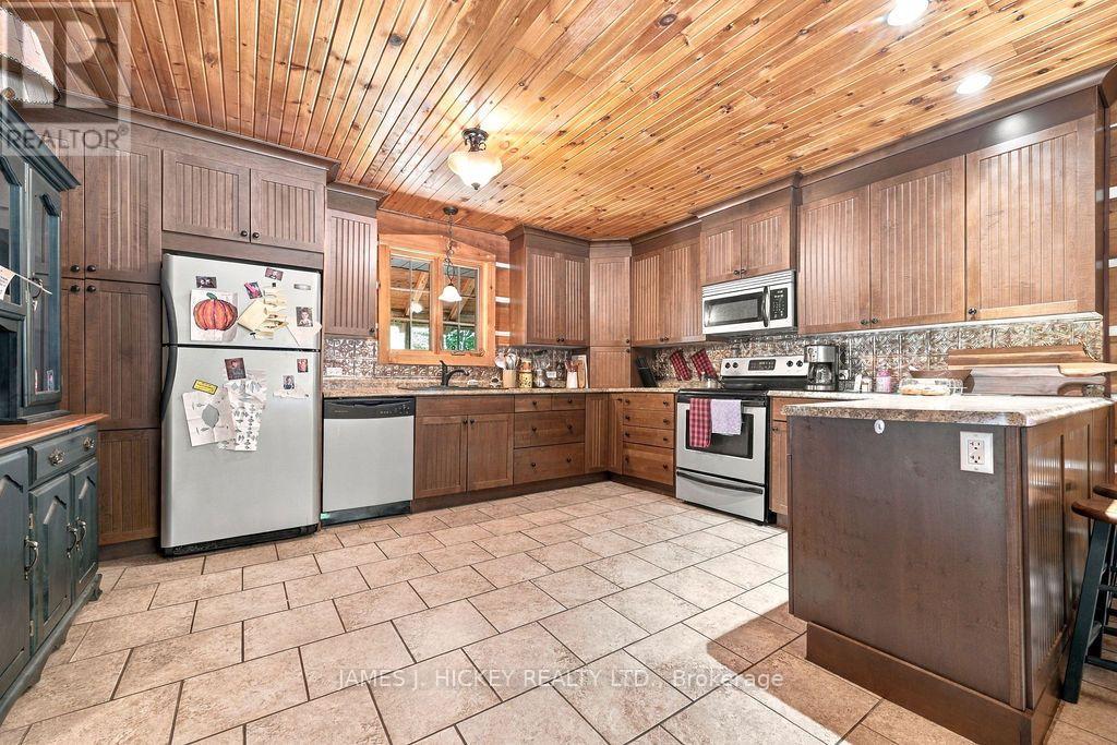 392 Bass Lake Road, Laurentian Hills, Ontario  K0J 1P0 - Photo 13 - X13841070