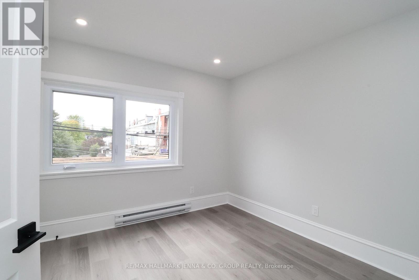 3 - 332 Osgoode Street, Ottawa, Ontario  K1N 6T3 - Photo 14 - X13841014