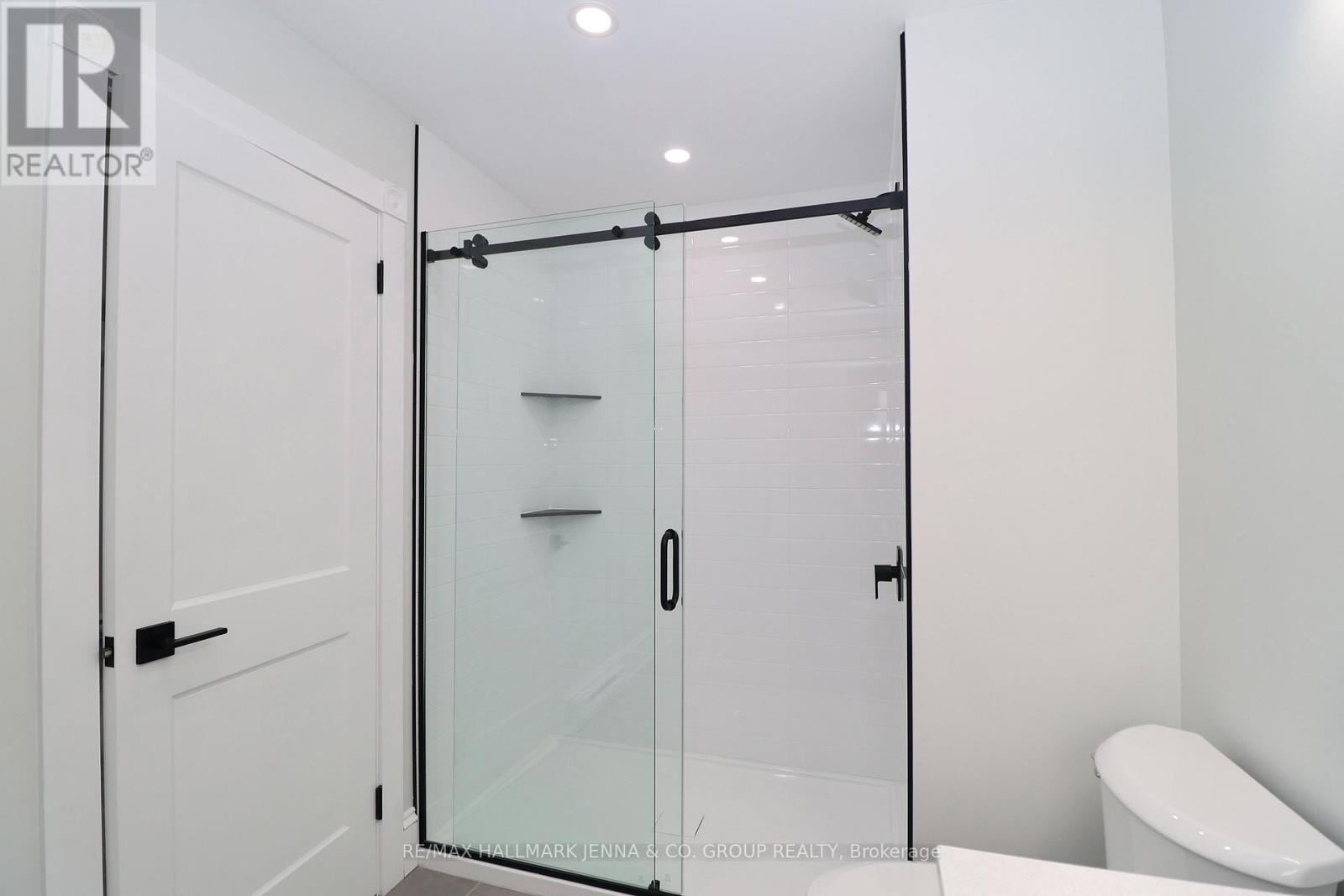 3 - 332 Osgoode Street, Ottawa, Ontario  K1N 6T3 - Photo 21 - X13841014