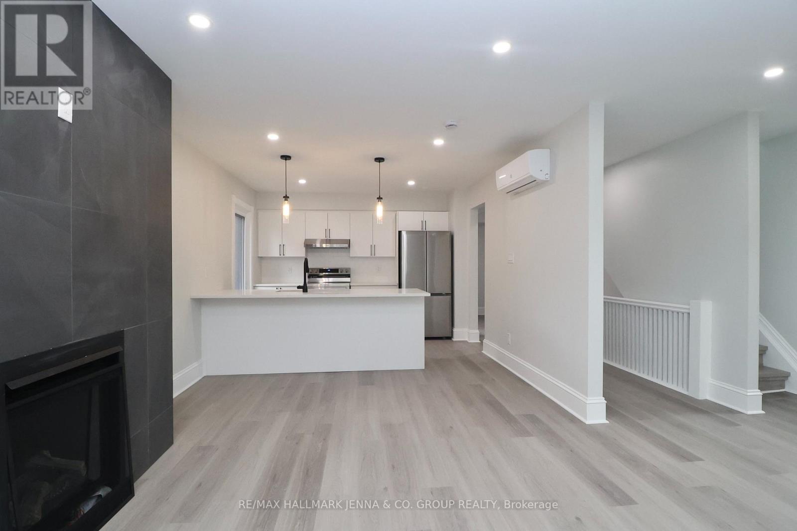 3 - 332 Osgoode Street, Ottawa, Ontario  K1N 6T3 - Photo 7 - X13841014