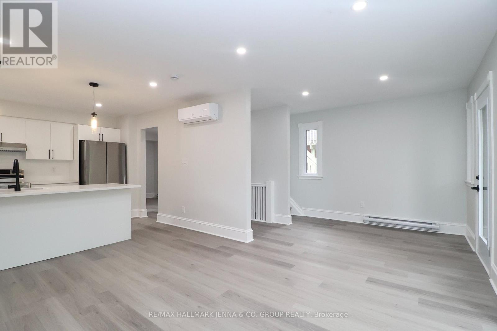 3 - 332 Osgoode Street, Ottawa, Ontario  K1N 6T3 - Photo 9 - X13841014