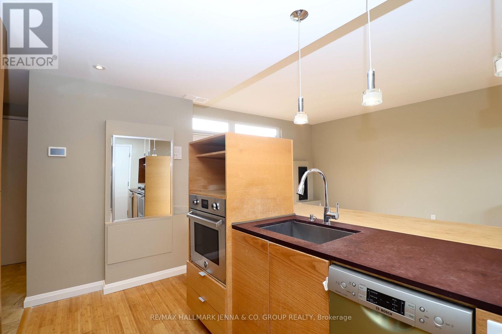 3 - 331 Osgoode Street, Ottawa, Ontario  K1N 1H2 - Photo 11 - X13841020