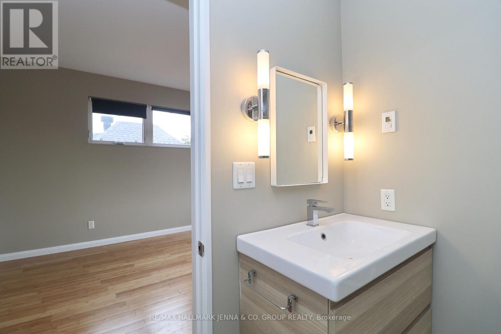 3 - 331 Osgoode Street, Ottawa, Ontario  K1N 1H2 - Photo 16 - X13841020