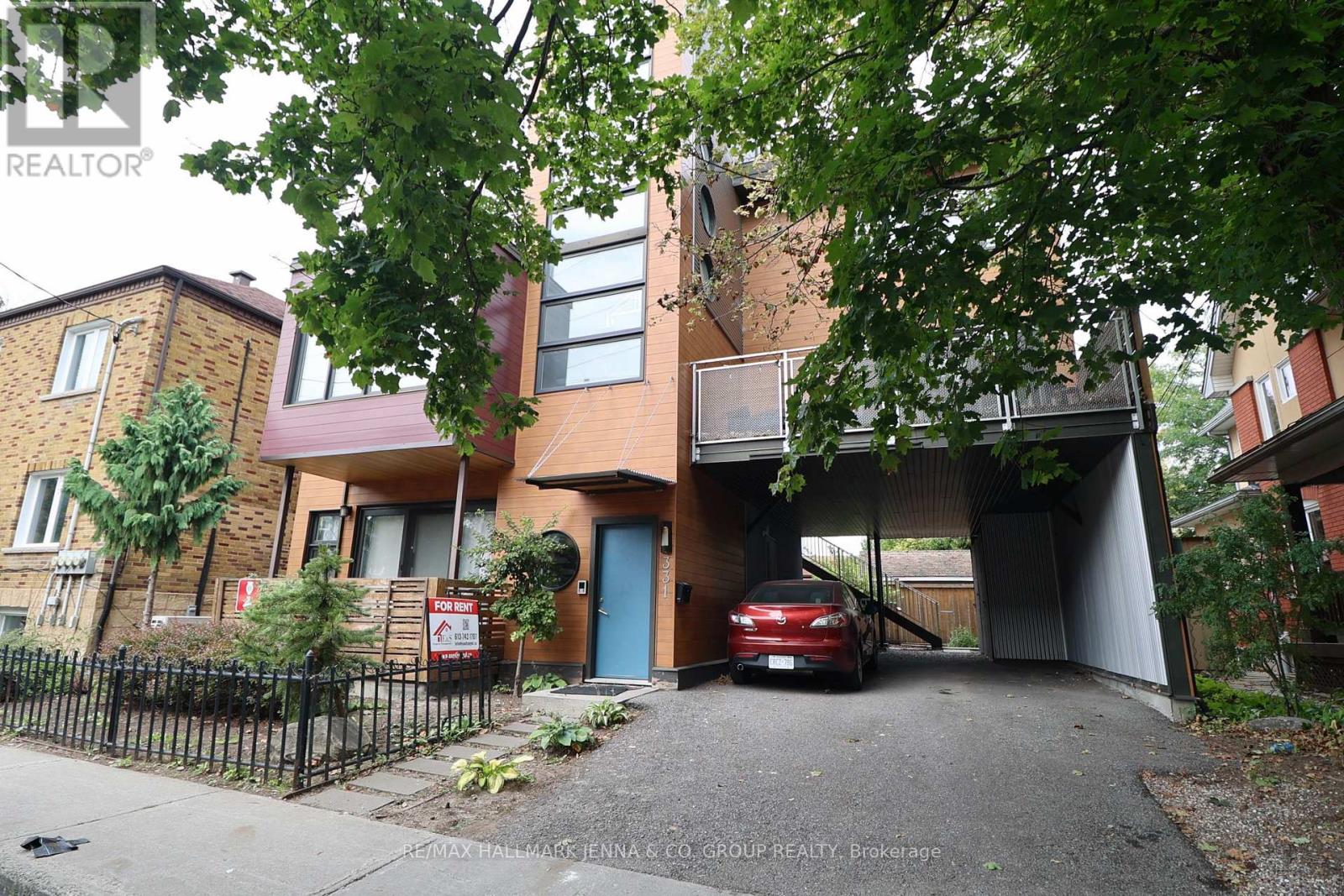 3 - 331 Osgoode Street, Ottawa, Ontario  K1N 1H2 - Photo 2 - X13841020