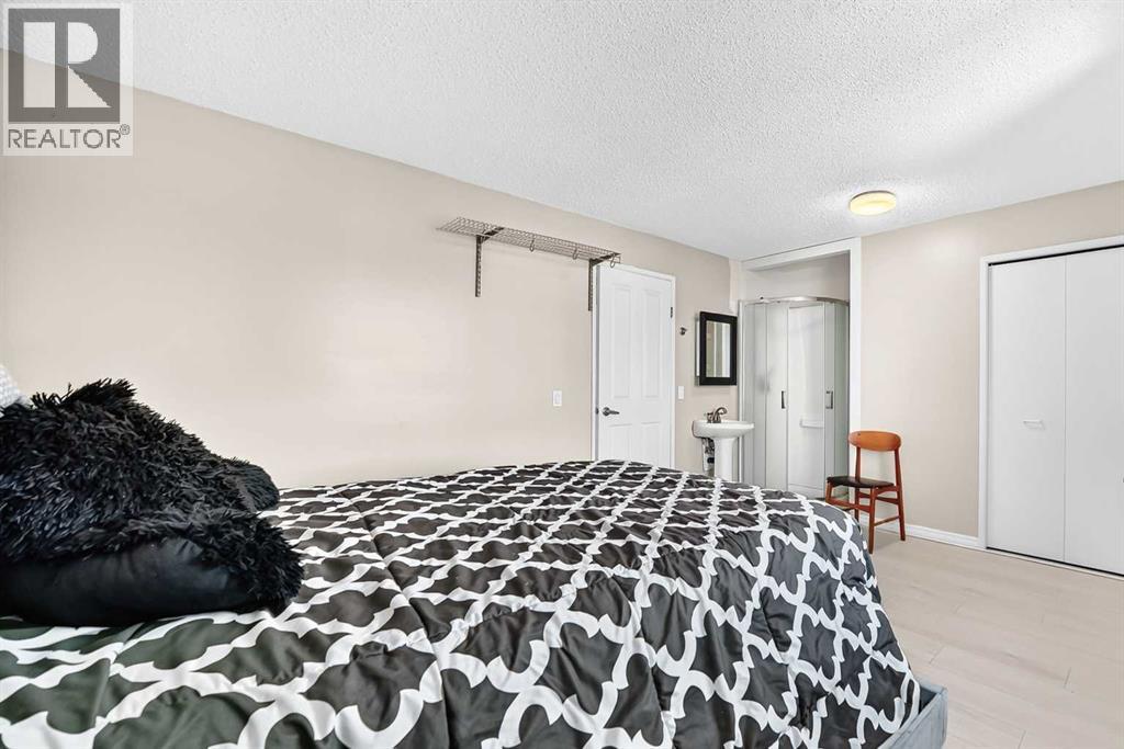 197 Cedardale Road Sw, Calgary, Alberta  T2W 5A8 - Photo 19 - A2325113