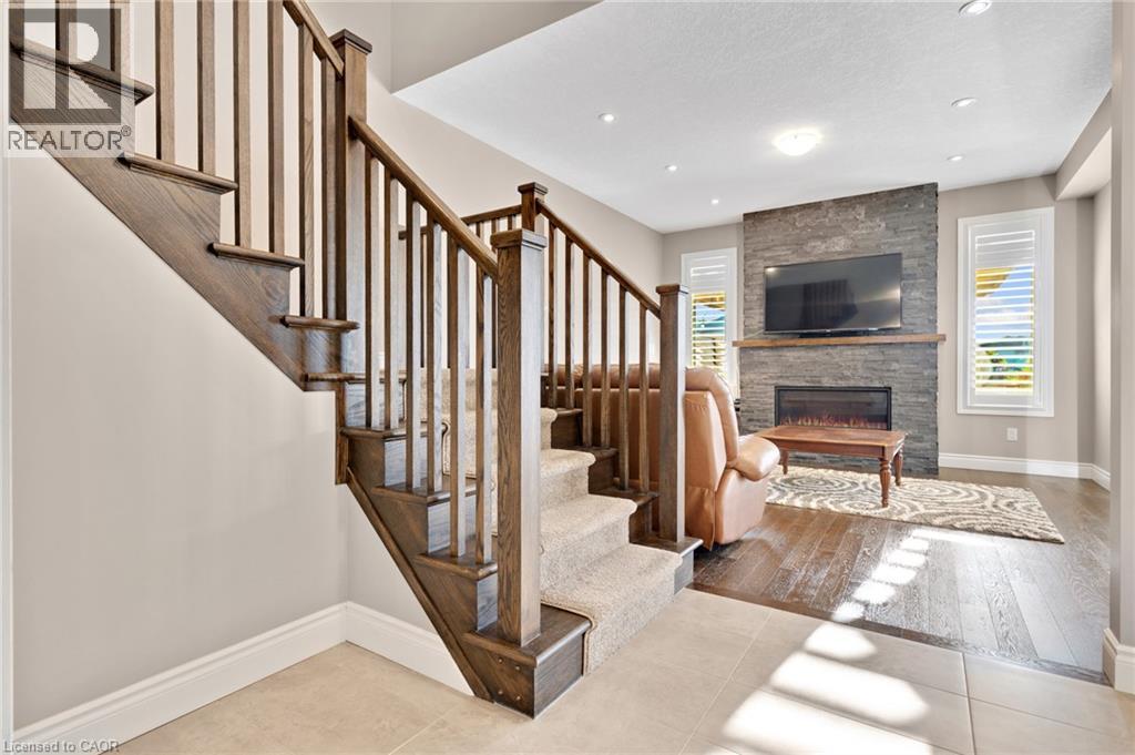 213 Ladyslipper Drive, Waterloo, Ontario  N2V 0E2 - Photo 10 - 40867440