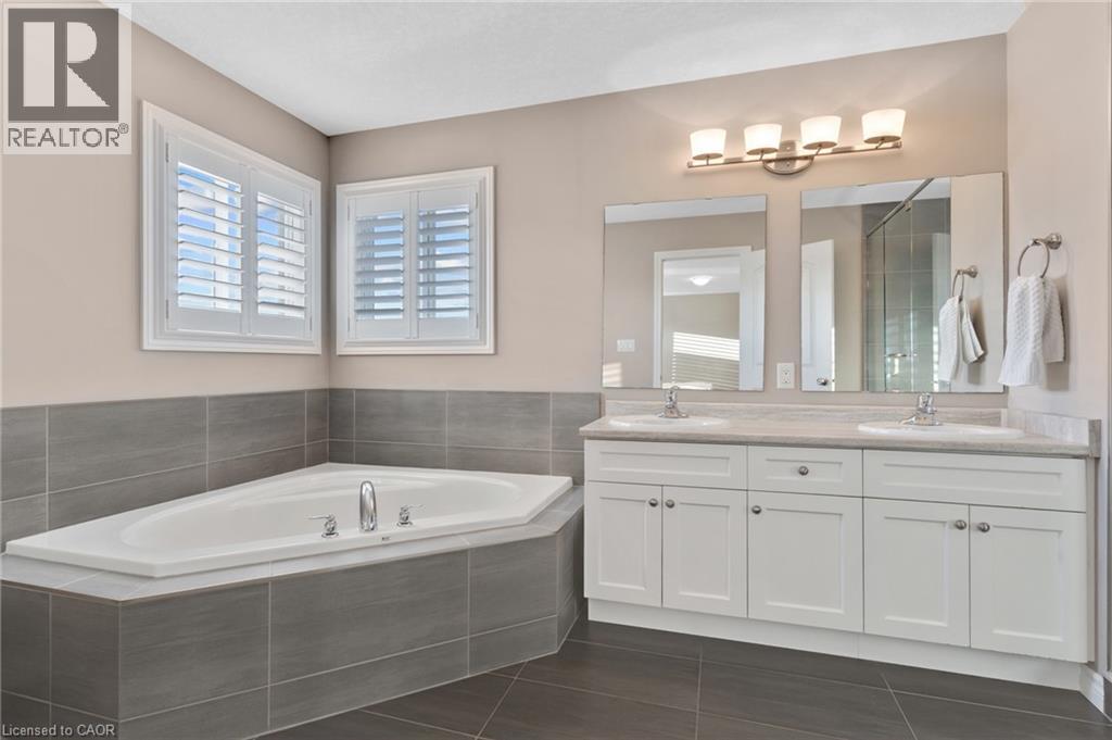 213 Ladyslipper Drive, Waterloo, Ontario  N2V 0E2 - Photo 34 - 40867440