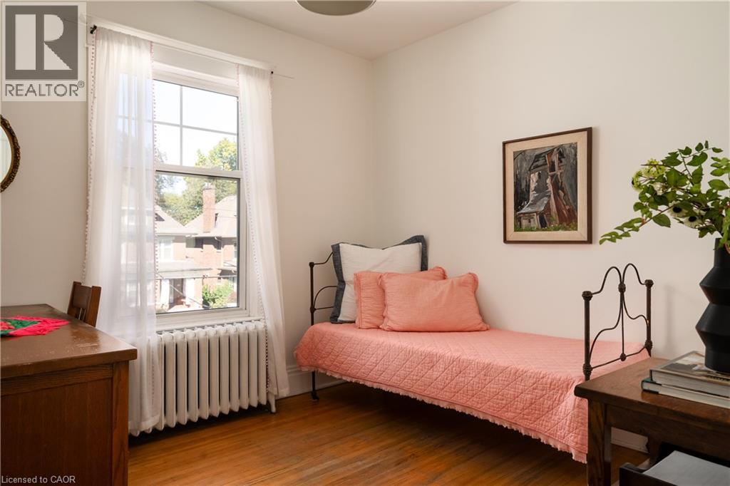 155 Sherman Avenue S, Hamilton, Ontario  L8M 2R1 - Photo 19 - 40867412