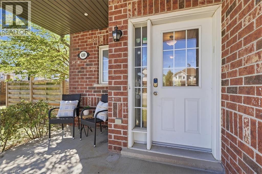 430 Mountain Laurel Crescent, Kitchener, Ontario  N2E 4B4 - Photo 5 - 40865200