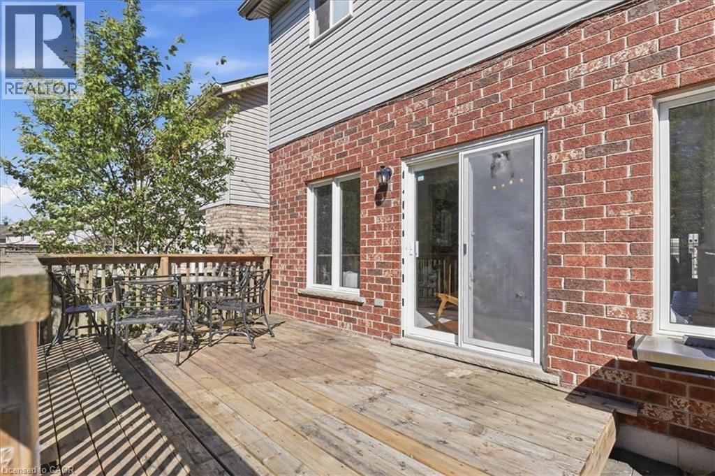 430 Mountain Laurel Crescent, Kitchener, Ontario  N2E 4B4 - Photo 41 - 40865200