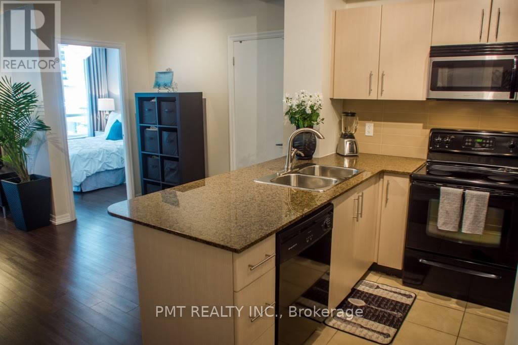 408 - 12 Yonge Street, Toronto, Ontario  M5E 1Z9 - Photo 2 - C13841036