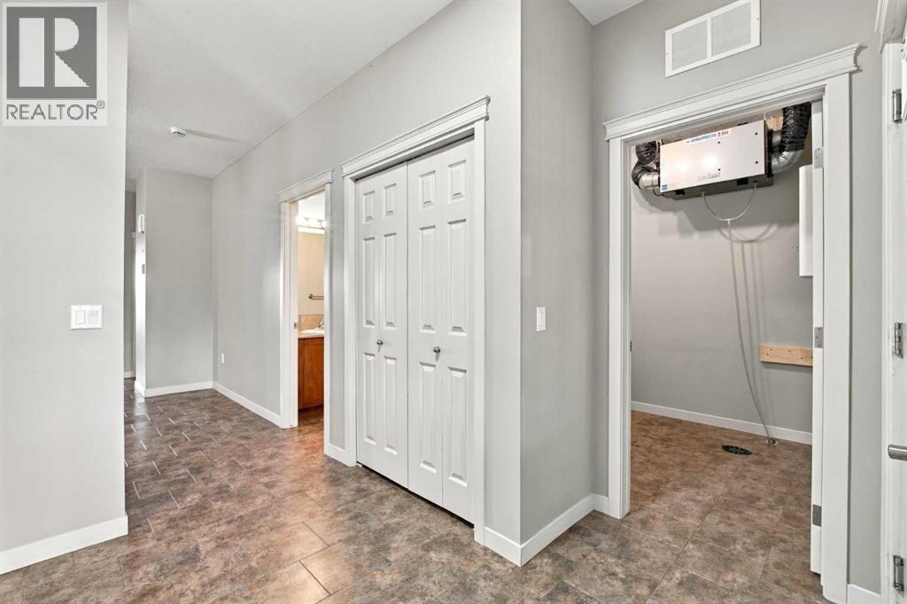 36 Sunrise Place Ne, High River, Alberta  T1V 0G9 - Photo 4 - A2348064