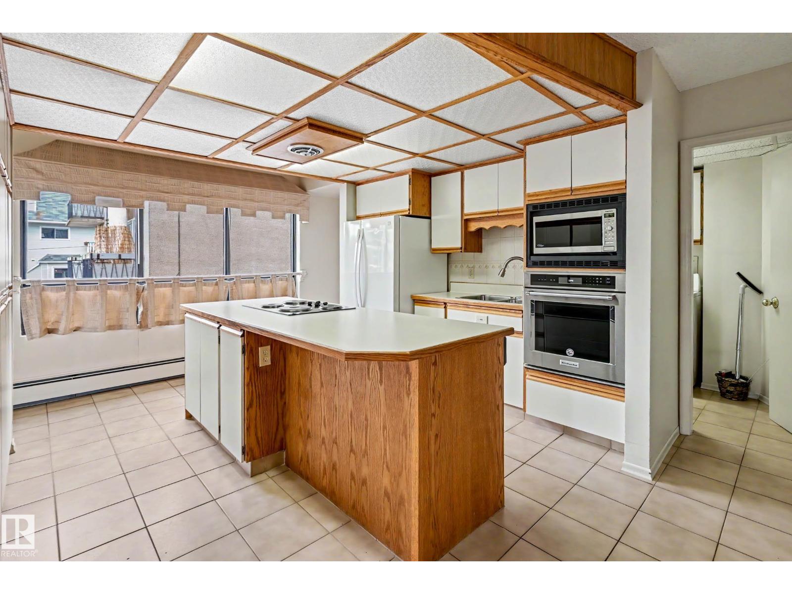 #3 9734 111 St Nw, Edmonton, Alberta  T5K 1J8 - Photo 10 - E4510875