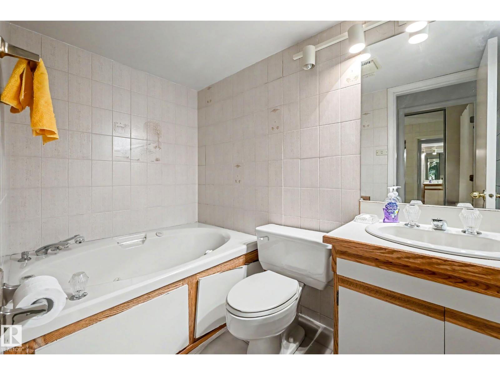 #3 9734 111 St Nw, Edmonton, Alberta  T5K 1J8 - Photo 32 - E4510875