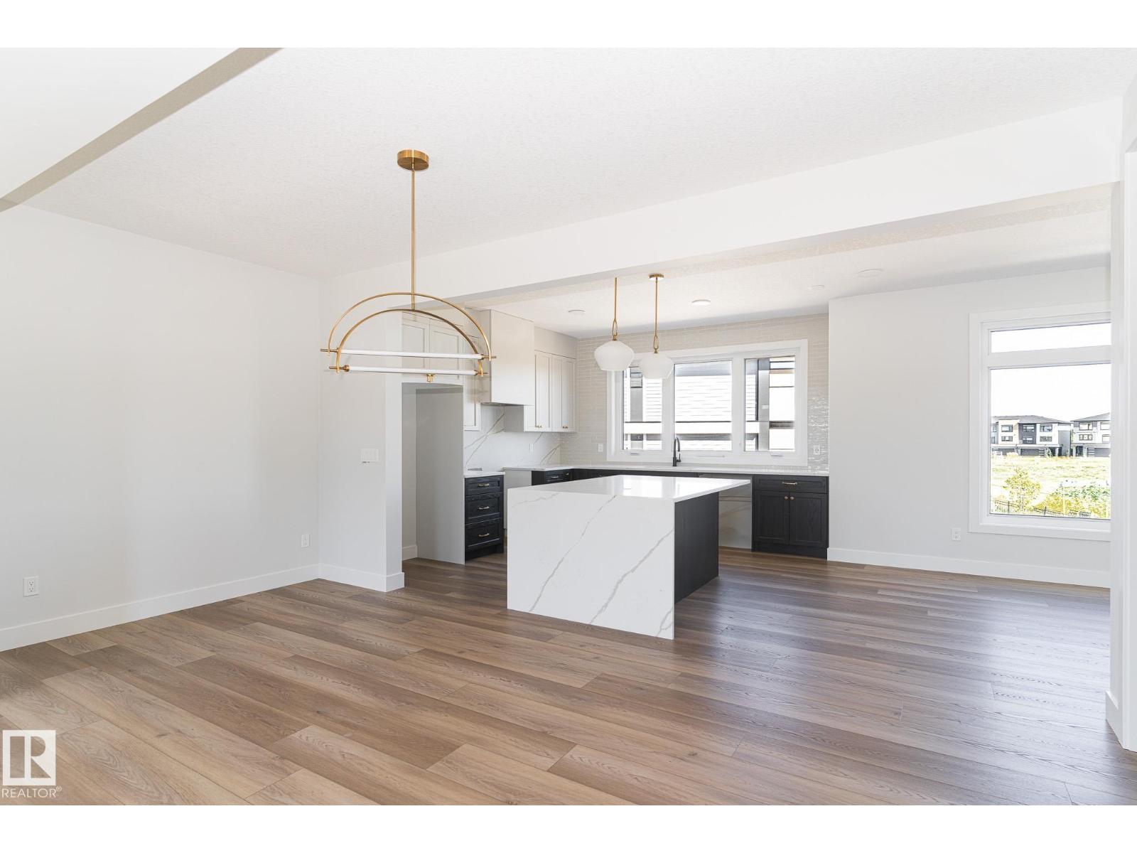 #42 7121 May Cr Nw, Edmonton, Alberta  T6R 0V9 - Photo 1 - E4510876