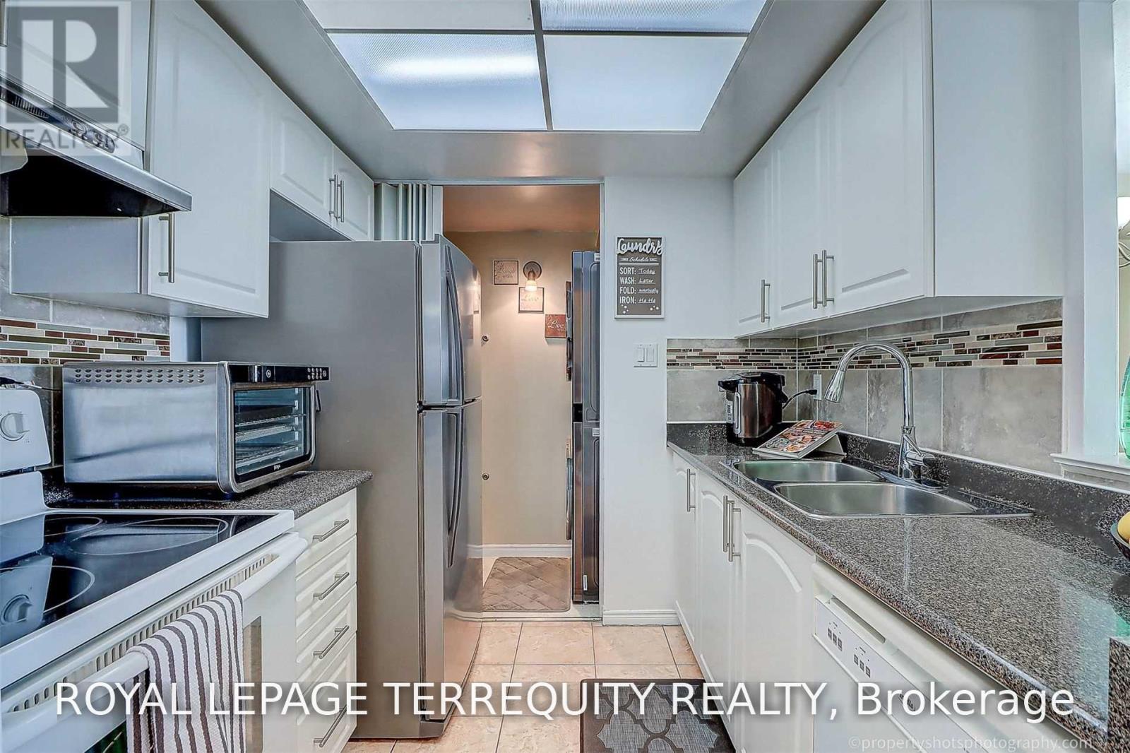 1710 - 5 Greystone Walk Drive, Toronto, Ontario  M1K 5J5 - Photo 7 - E13841044