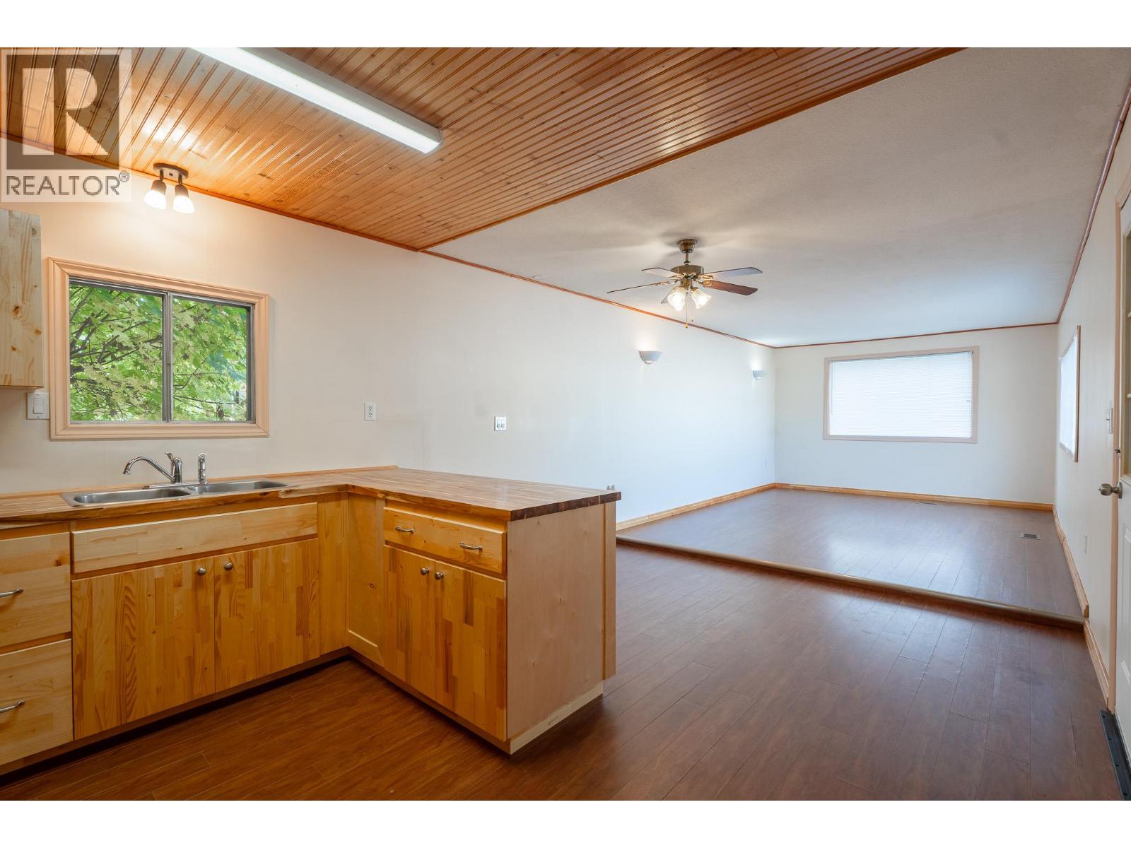 159 ZIRNHELT Road Unit# 5