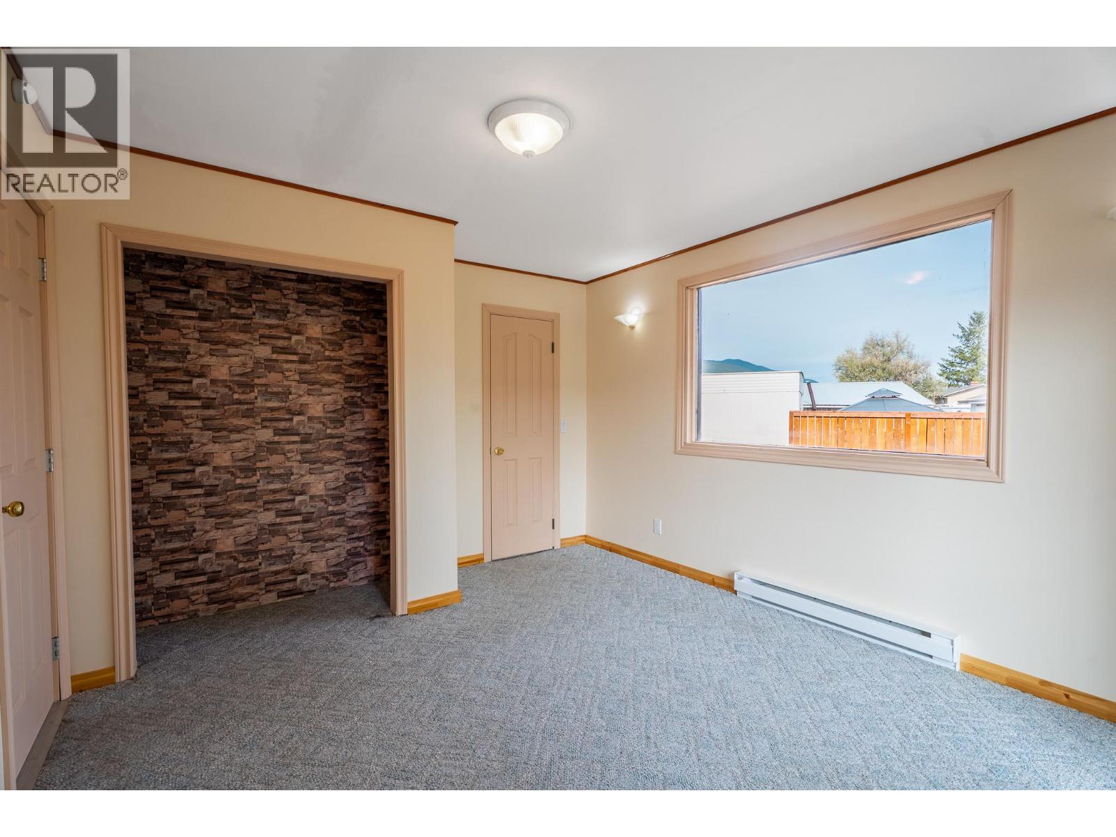 159 ZIRNHELT Road Unit# 5