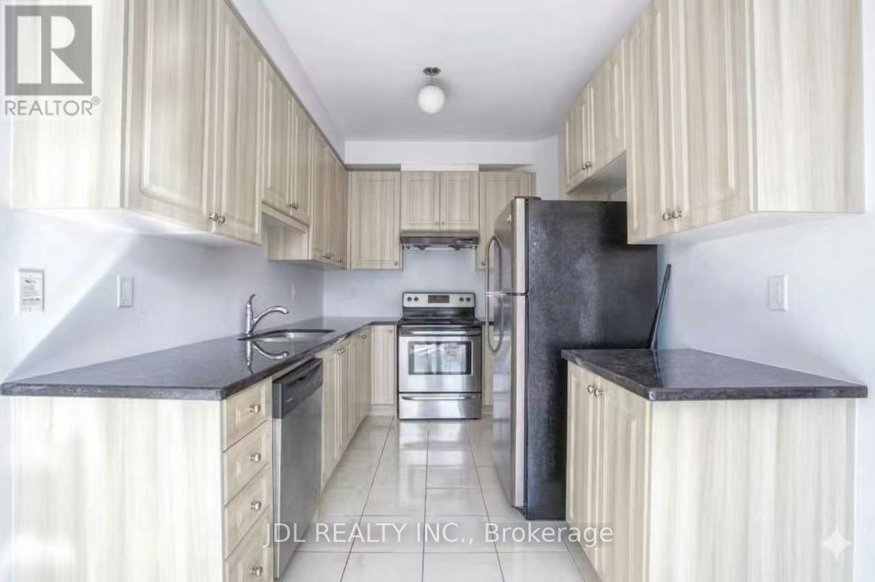 96 Firwood Drive, Richmond Hill, Ontario  L4S 0E8 - Photo 2 - N13841074