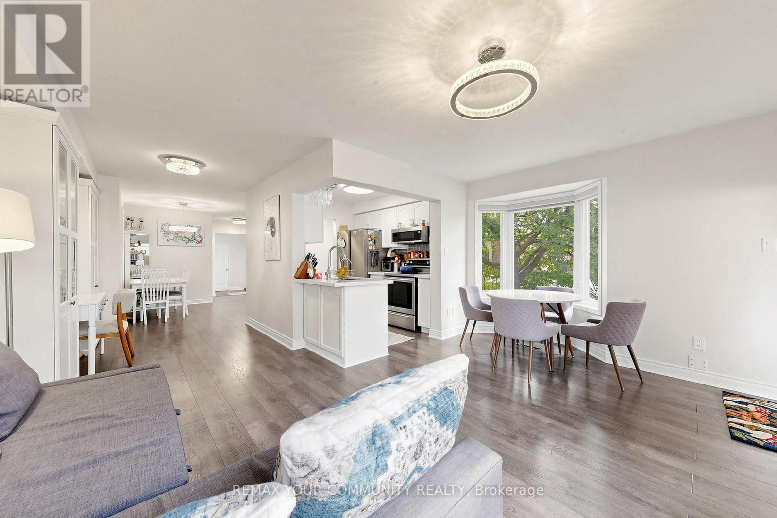 187 Vanguard Road, Vaughan, Ontario  L4K 5G9 - Photo 4 - N13841100
