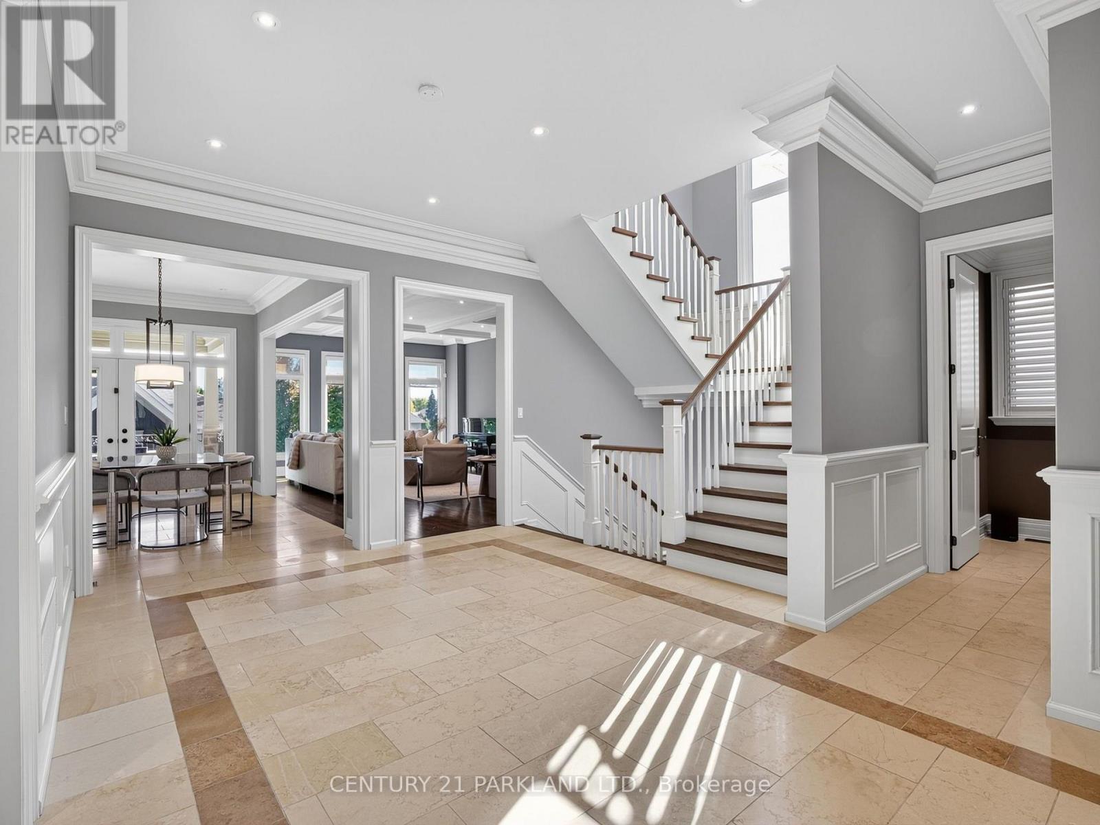 171 Oxford Street, Richmond Hill, Ontario  L4C 4L6 - Photo 10 - N13841116