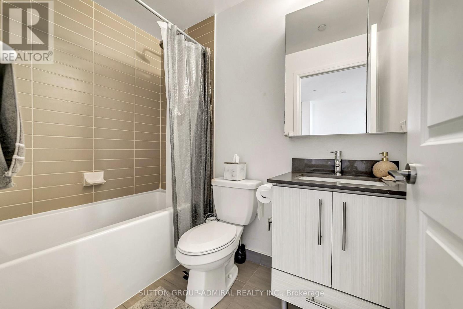 1005 - 55 Oneida Crescent, Richmond Hill, Ontario  L4B 0E8 - Photo 15 - N13840170