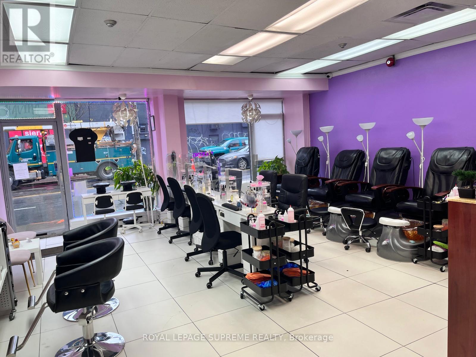 743 Dovercourt Road, Toronto, Ontario  M6H 2X1 - Photo 4 - W13837188