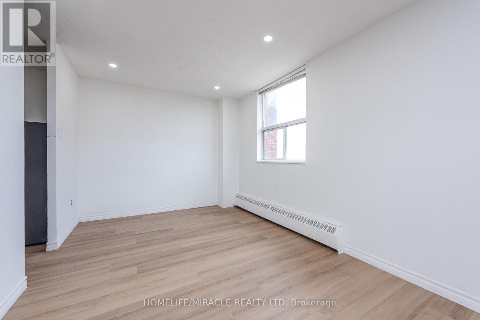1910 - 2645 Kipling Avenue, Toronto, Ontario  M9V 3S6 - Photo 38 - W13799860