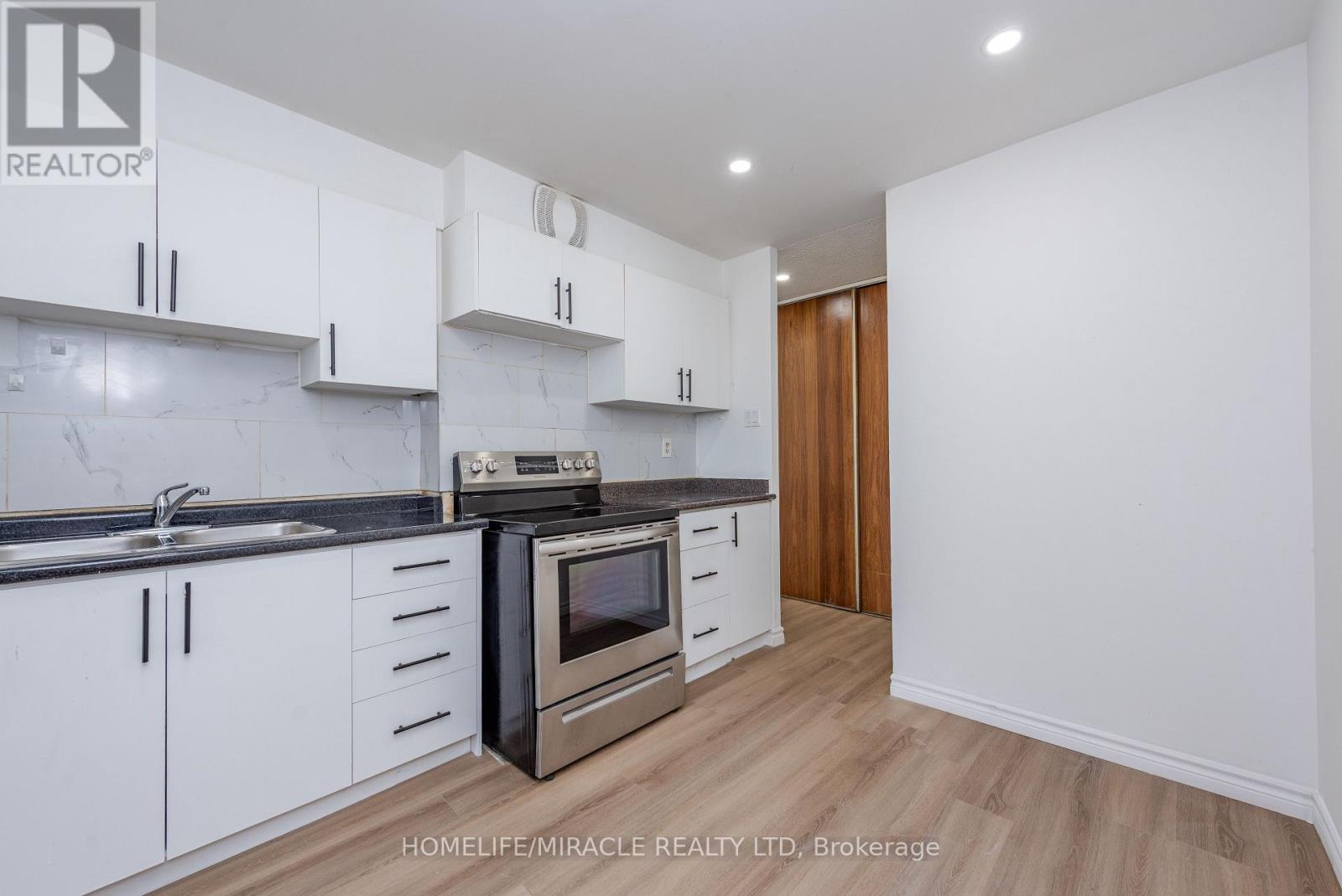 1910 - 2645 Kipling Avenue, Toronto, Ontario  M9V 3S6 - Photo 30 - W13799860