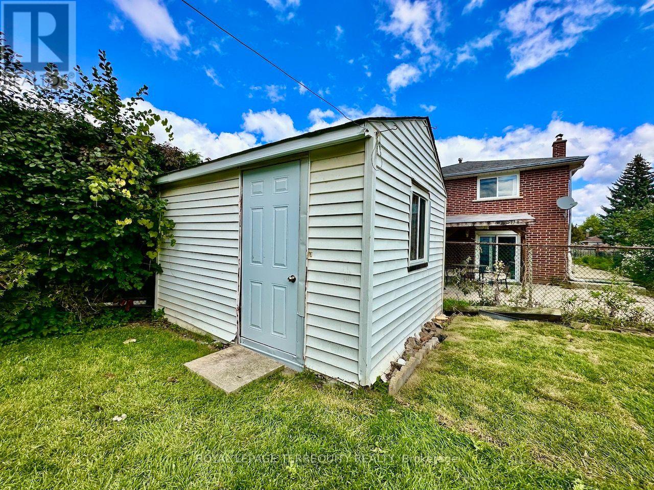 Upper Level - 13 Milford Crescent, Brampton, Ontario  L6S 3E3 - Photo 32 - W13840938