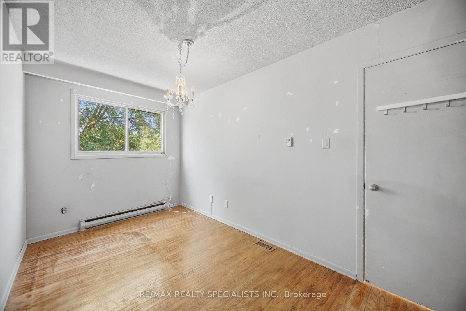 1169 Lakeshore Road E, Mississauga, Ontario  L5E 1G1 - Photo 20 - W13841004