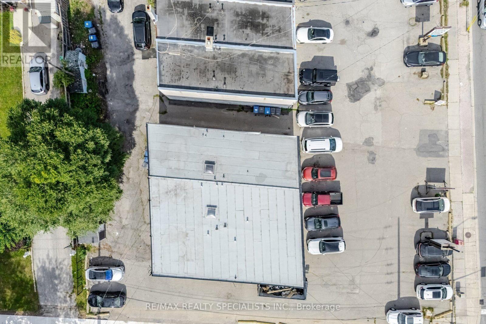 1169 Lakeshore Road E, Mississauga, Ontario  L5E 1G1 - Photo 3 - W13841004