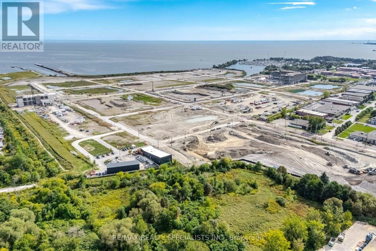 1169 Lakeshore Road E, Mississauga, Ontario  L5E 1G1 - Photo 33 - W13841004