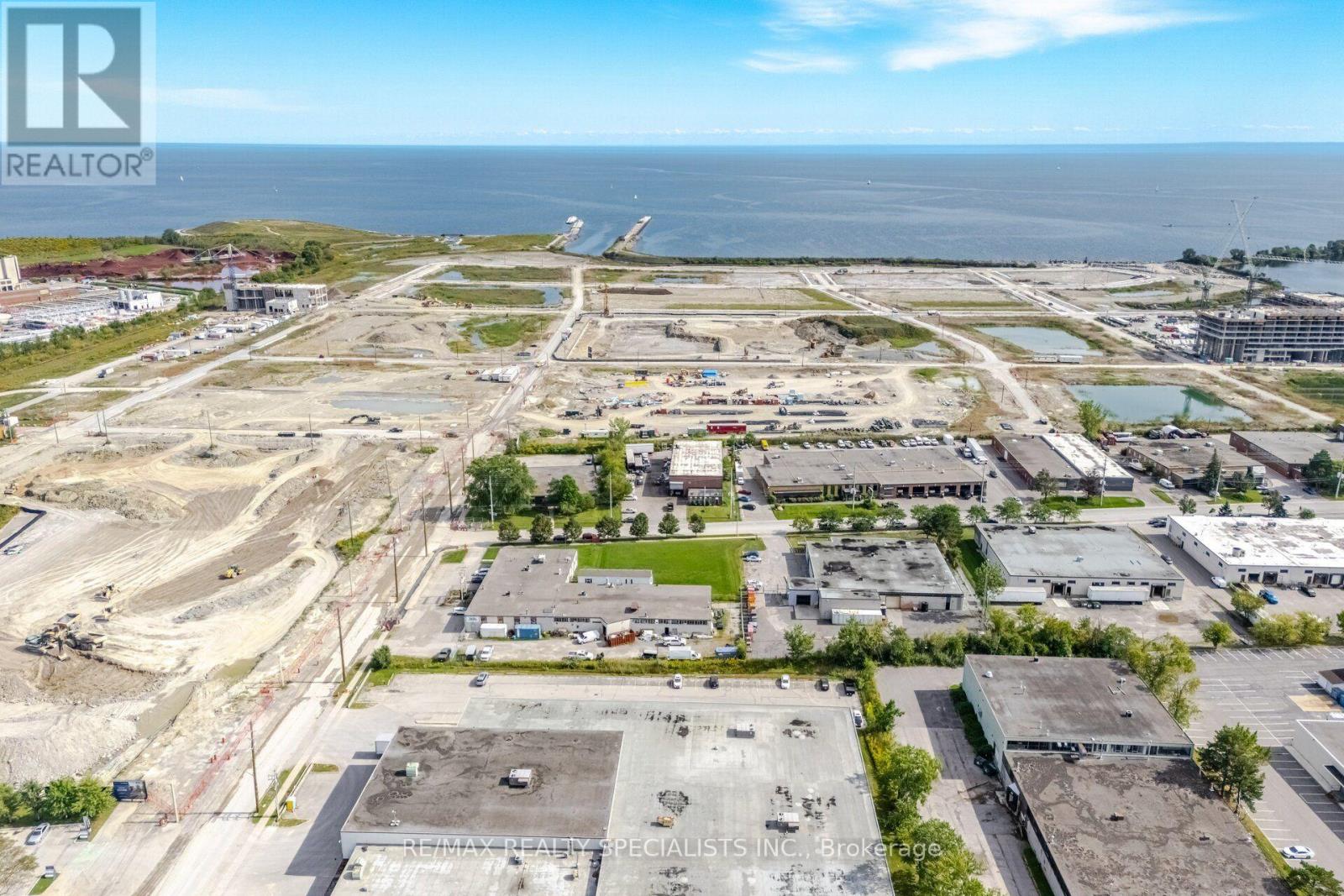 1169 Lakeshore Road E, Mississauga, Ontario  L5E 1G1 - Photo 34 - W13841004