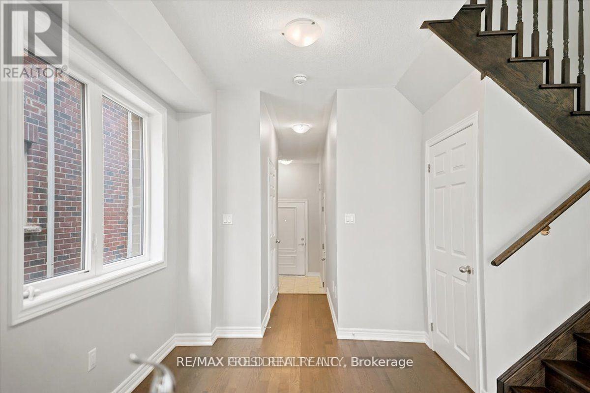 3953 Lodi Road, Burlington, Ontario  L7M 0Z6 - Photo 5 - W13841104