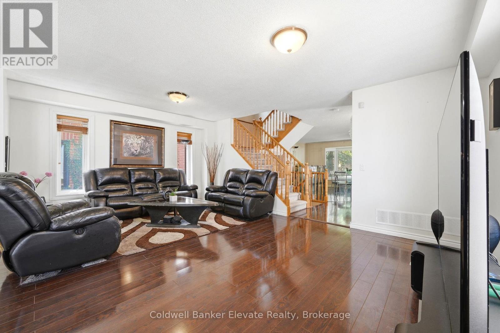 334 Cottonwood Street, Orangeville, Ontario  L9W 4X7 - Photo 8 - W13841132