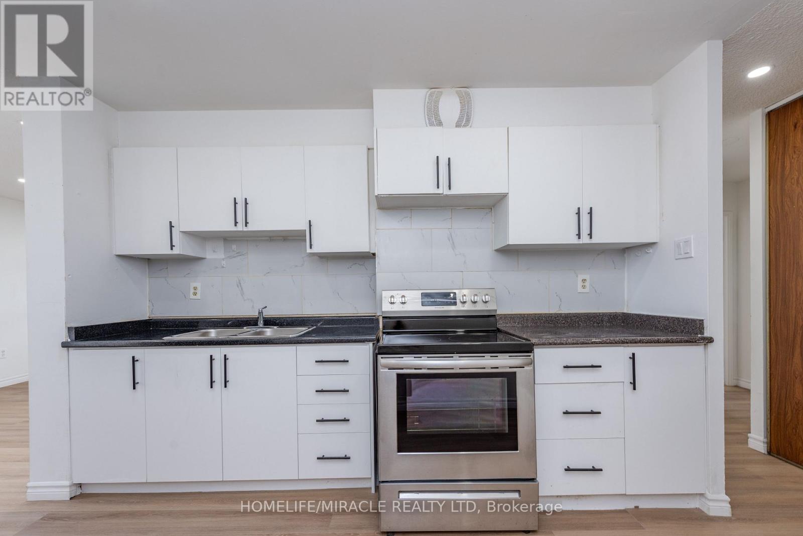 1910 - 2645 Kipling Avenue, Toronto, Ontario  M9V 3S6 - Photo 31 - W13799860