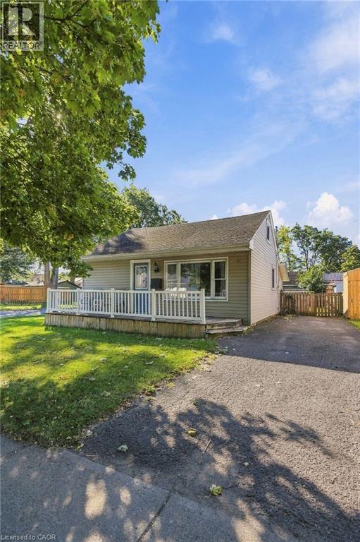 21 EXETER Avenue, Welland, Ontario