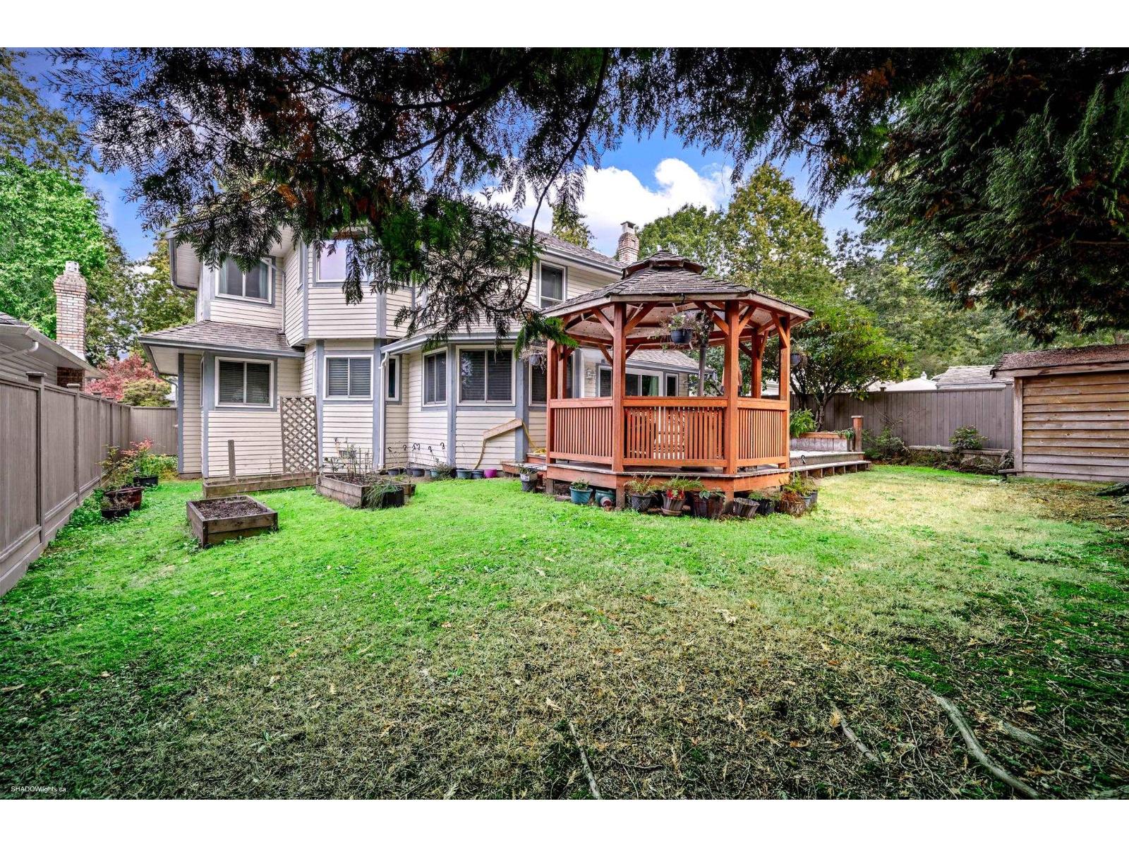 12329 NORTHPARK CRESCENT