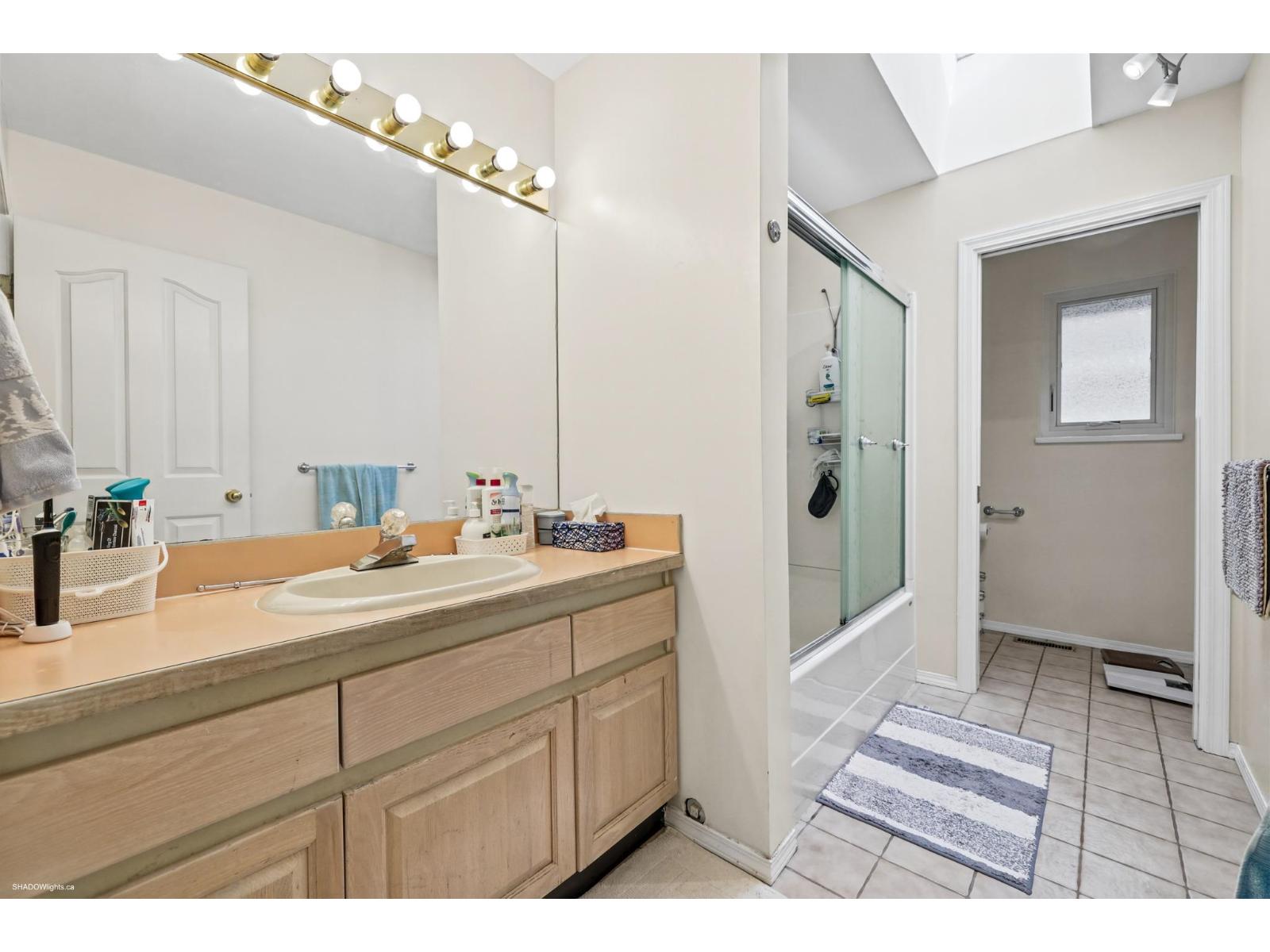 12329 NORTHPARK CRESCENT