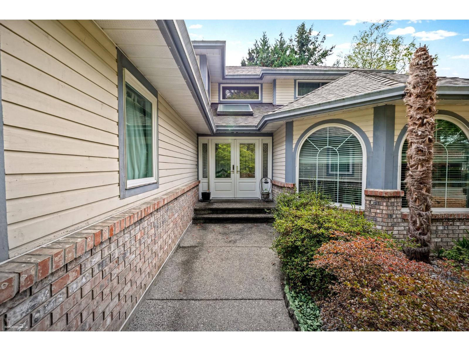 12329 NORTHPARK CRESCENT