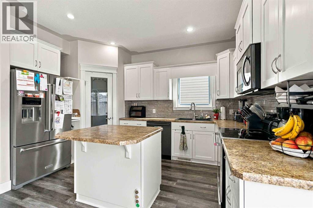 152 Chestnut Way, Fort Mcmurray, Alberta  T9K 0M7 - Photo 9 - A2348891