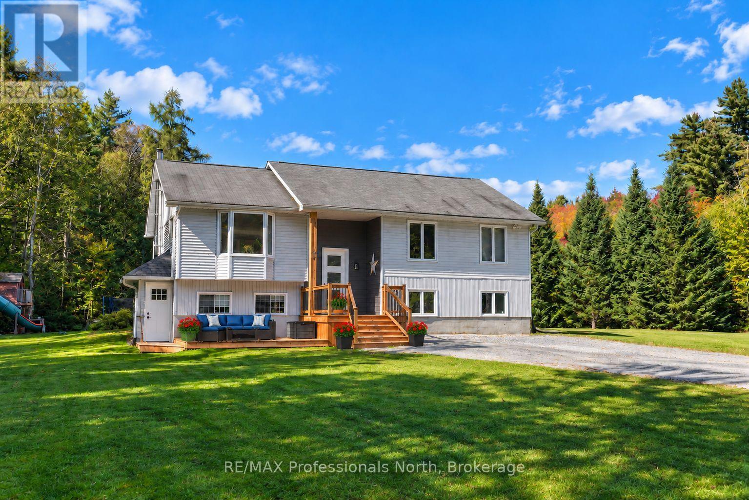 79 Mainhood Road, Huntsville, Ontario  P0B 1M0 - Photo 3 - X13137840