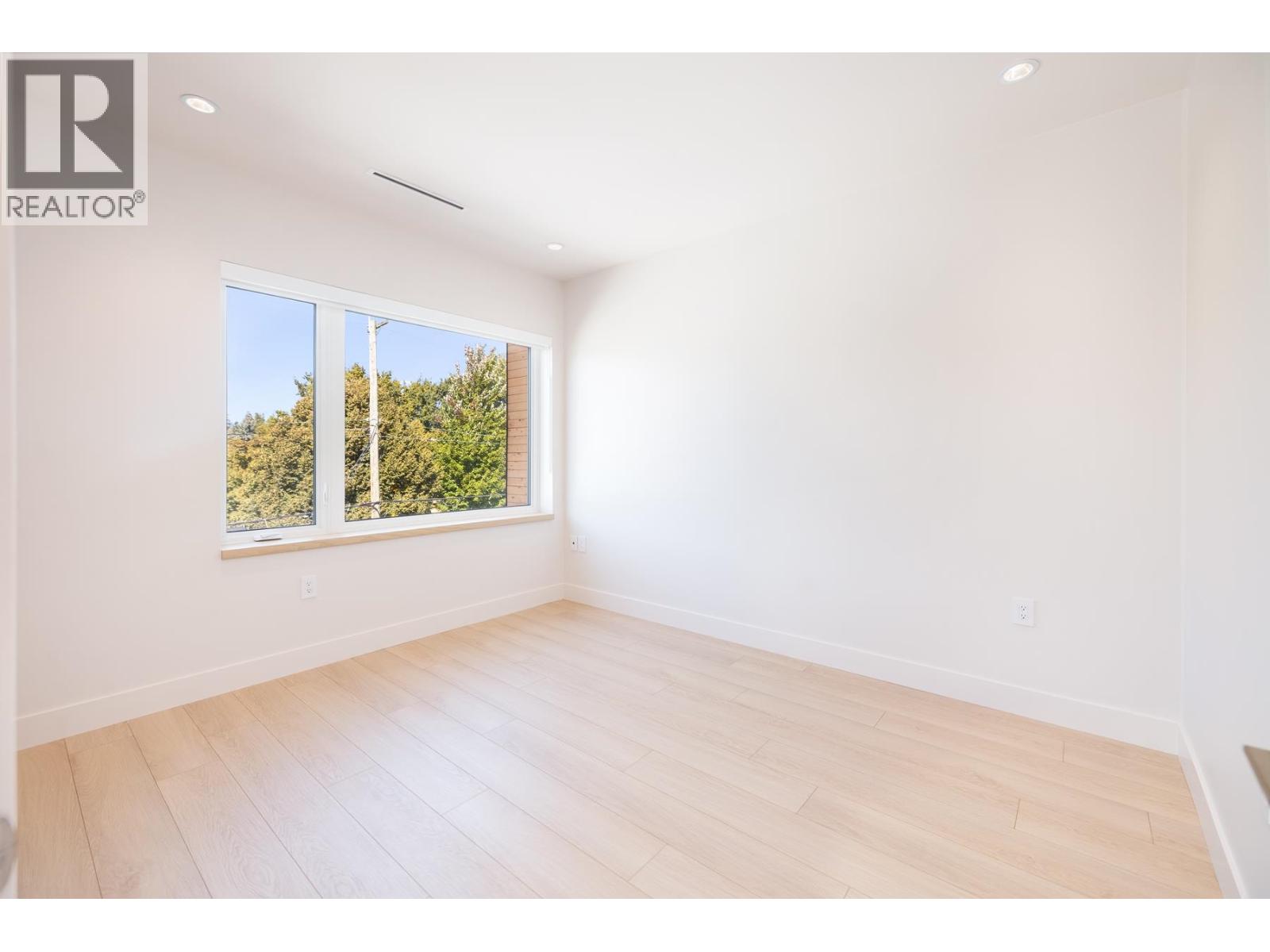3 2995 Adanac Street, Vancouver, British Columbia V5K 2N4 - Photo 13 - R3169696