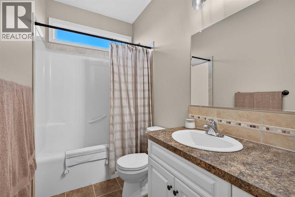 108 Tamarack Road, Three Hills, Alberta  T0M 2A0 - Photo 16 - A2348870
