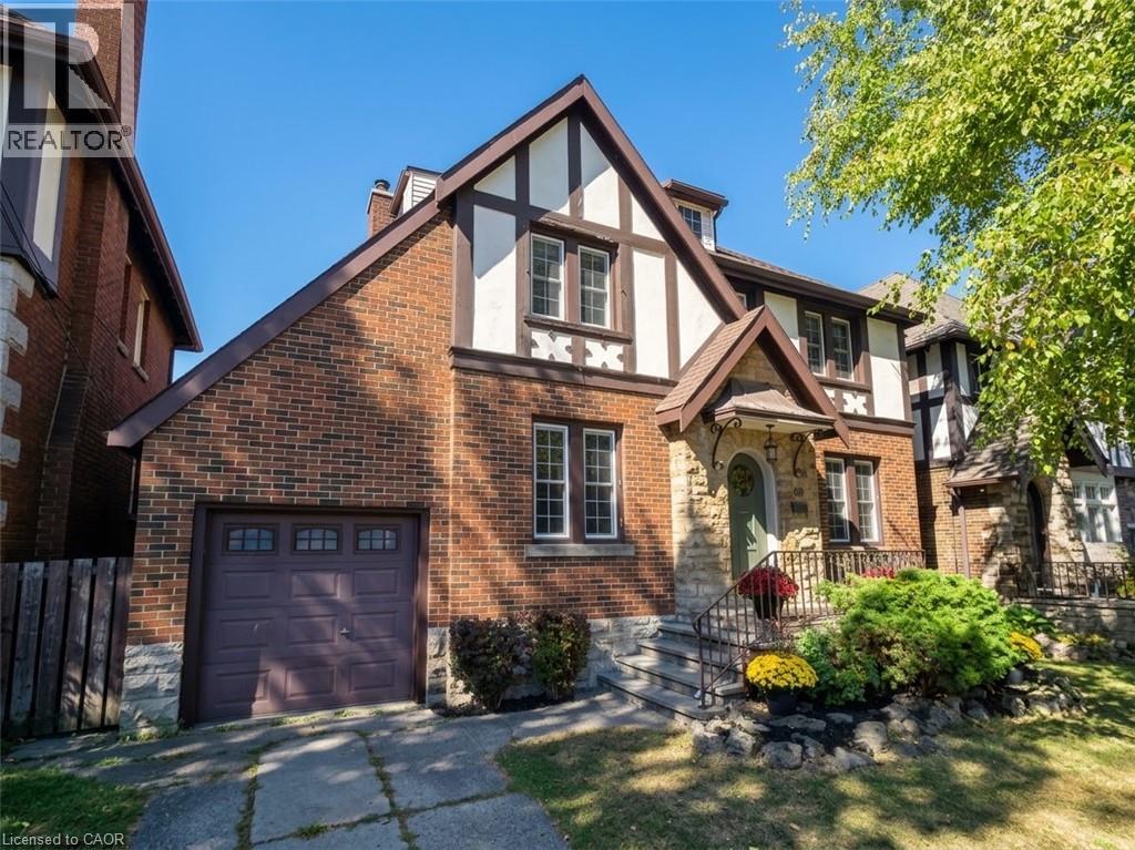 48 ROTHSAY Avenue, Hamilton, Ontario