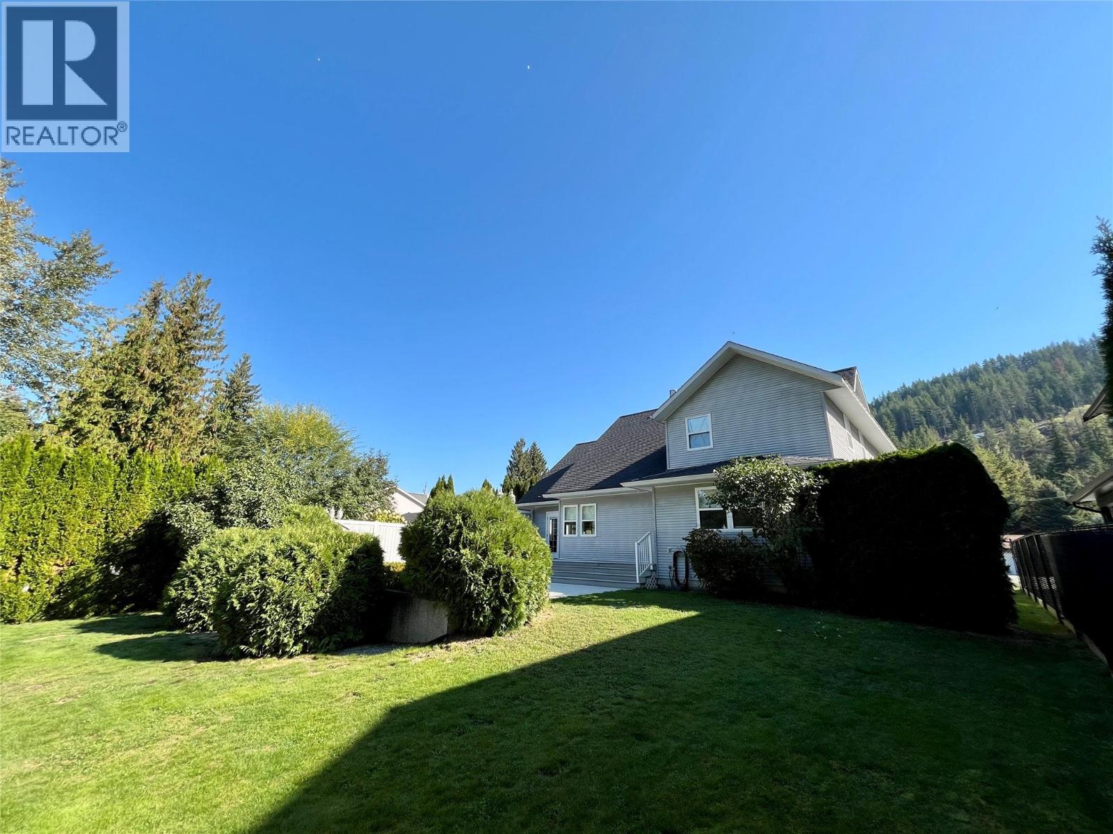 358 Oak Avenue, Sicamous, British Columbia  V0E 2V1 - Photo 63 - 10401482
